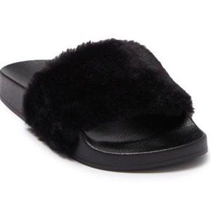 Steve Madden Softey Faux Fur Slide